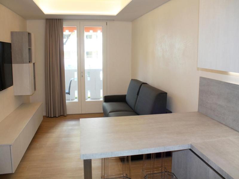 Luna Residence 4 - image 11