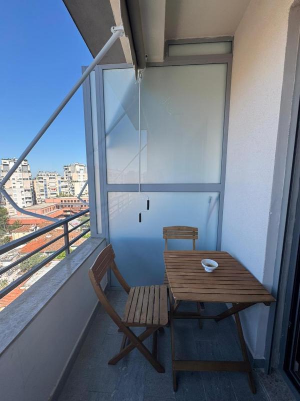 Sunset View Apartament Tirana - image 10