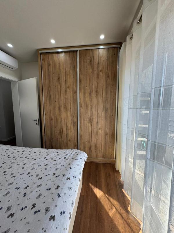 Sunset View Apartament Tirana - image 6