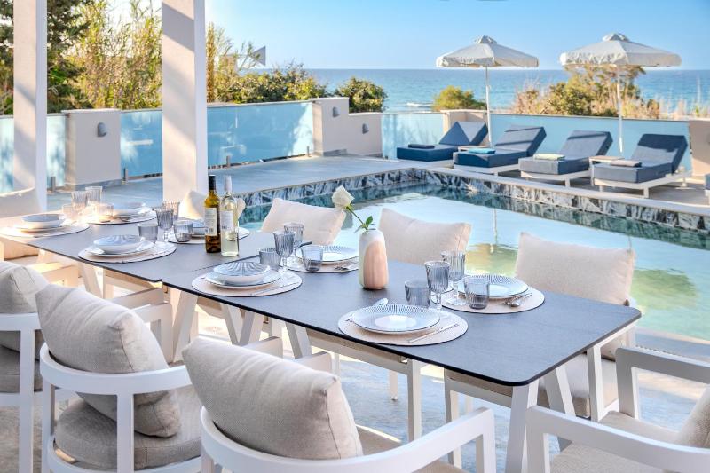 Elmar Bay Villa Beachfront Luxury Escape with Private pool - image 47