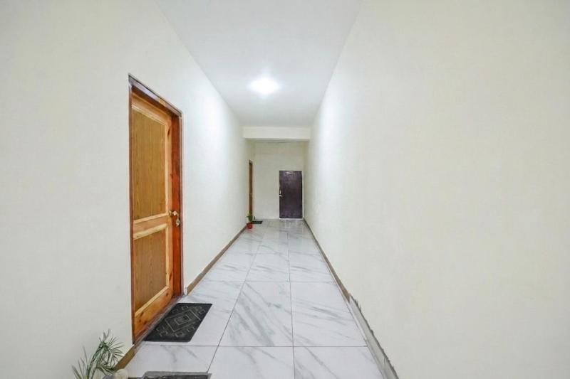 Hotel Amaltas Nayagaon Near PGI & PEC College - image 5