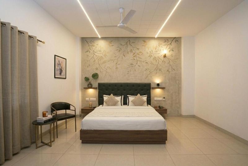 Hotel Amaltas Nayagaon Near PGI & PEC College - image 8