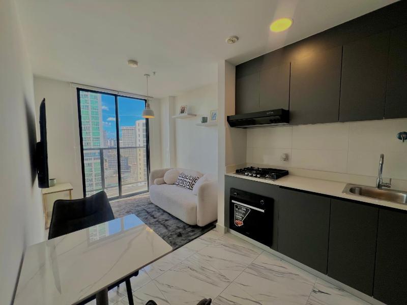 Modern Apartments at The Gray Prime Location - image 8