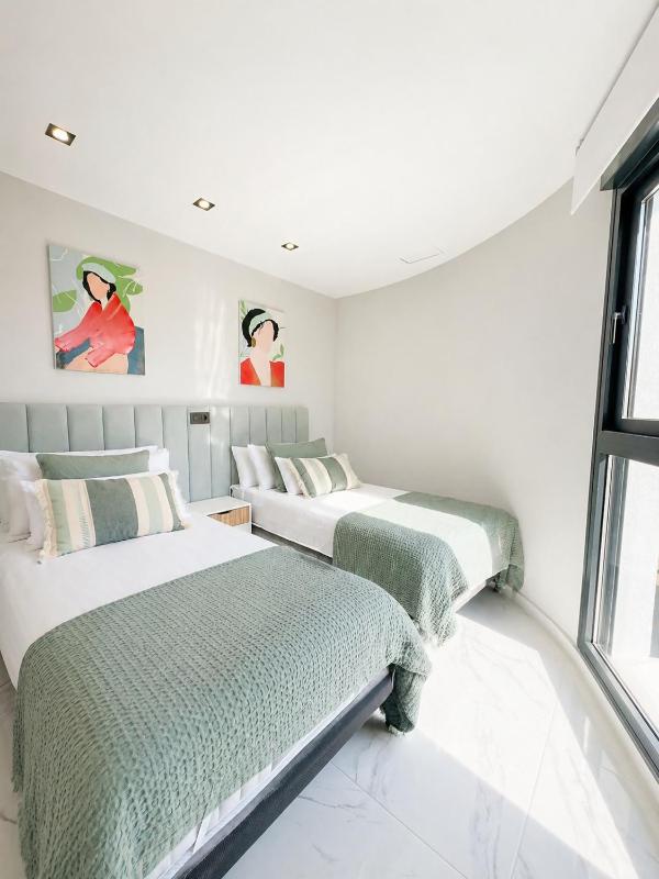 Blue Horizon Penthouse - image 25