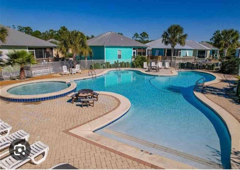 4014 Gulf Shores family friendly 2 pools Duplex - image 23
