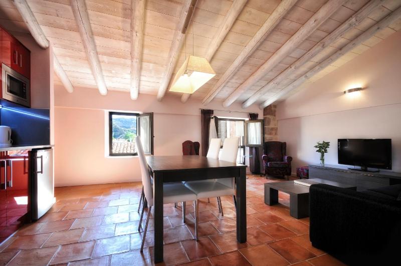 Two-Bedroom Apartment image 4