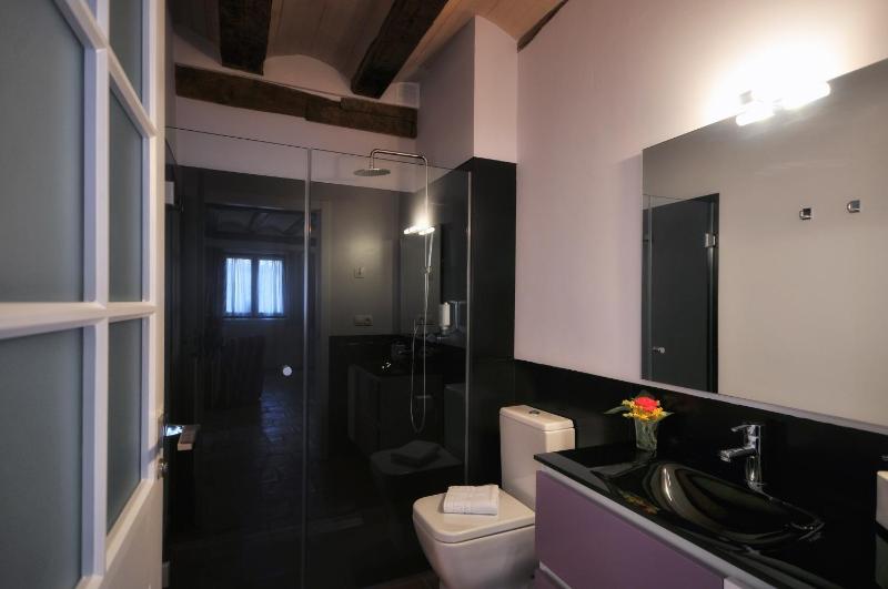 Two-Bedroom Apartment image 4