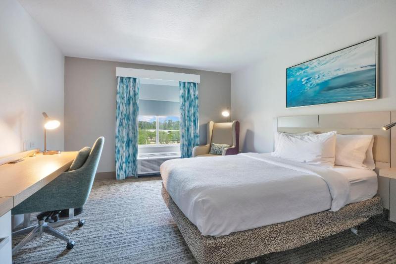 Hilton Garden Inn Jacksonville Airport - image 38