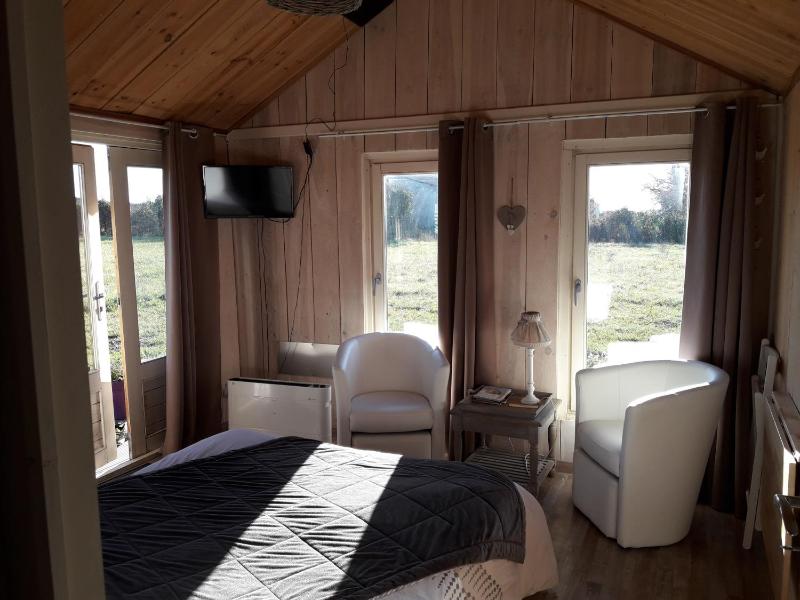 One-Bedroom Chalet (2 Adults) image 2