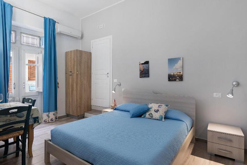 Oasi Blu A Due Passi Dal Mare - image 14