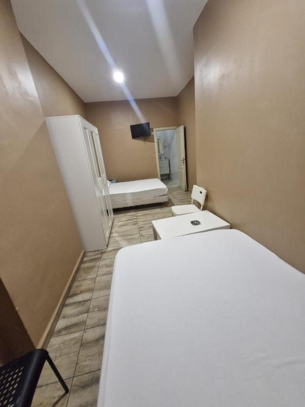 Hotel Des Platanes - image 6
