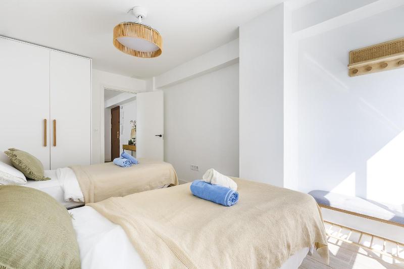 A&N Beachfront Sea View Apartment with Terraces - image 12