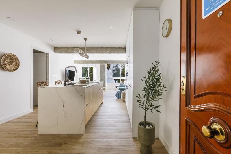 A&N Beachfront Sea View Apartment with Terraces - image 31