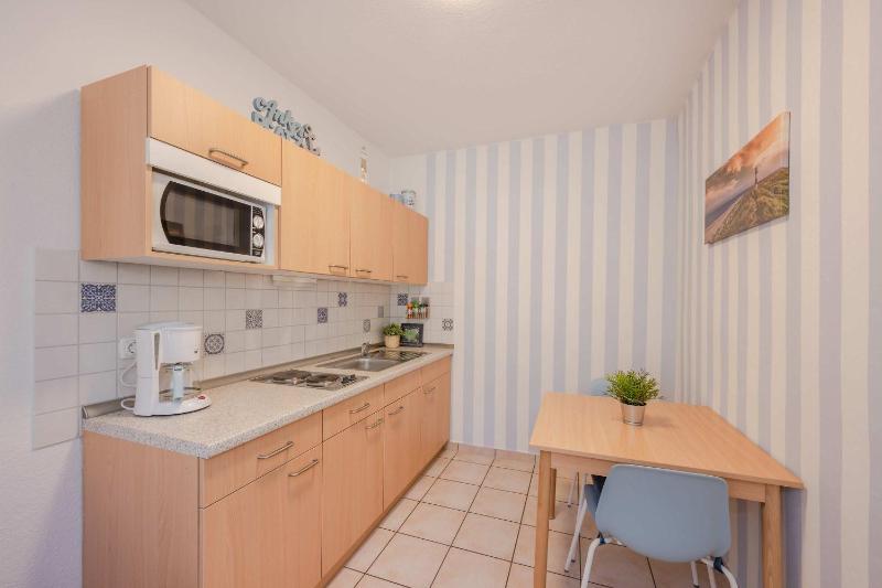 Nur 100m zum Strand FeWo Ostseeflair by Pro Home Appartements - image 7