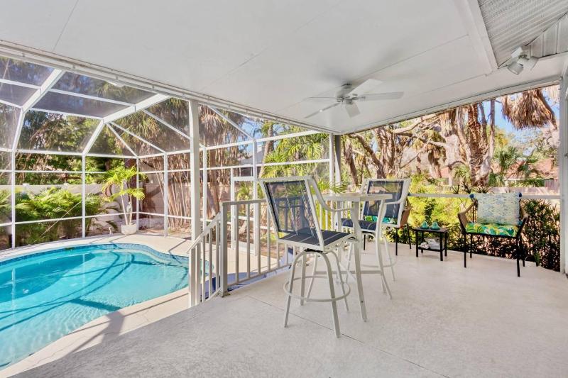 Paradise Palms! - image 19