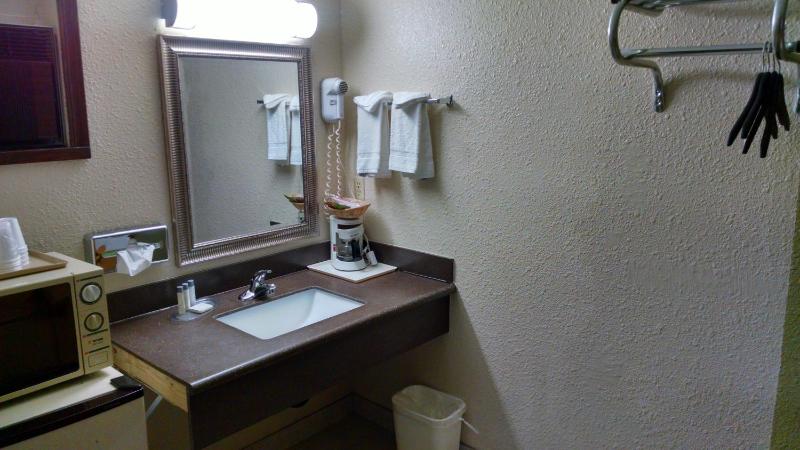 Standard  Room image 2