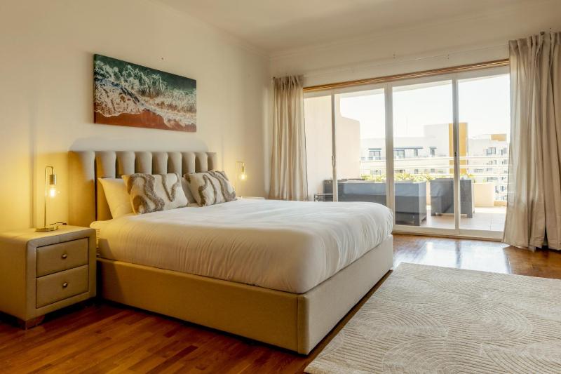 Cascais Golden Horizon By Clama Retreats - image 19