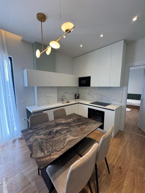 SkyView Luxury Apartment 12th Floor Panorama City Center - image 7