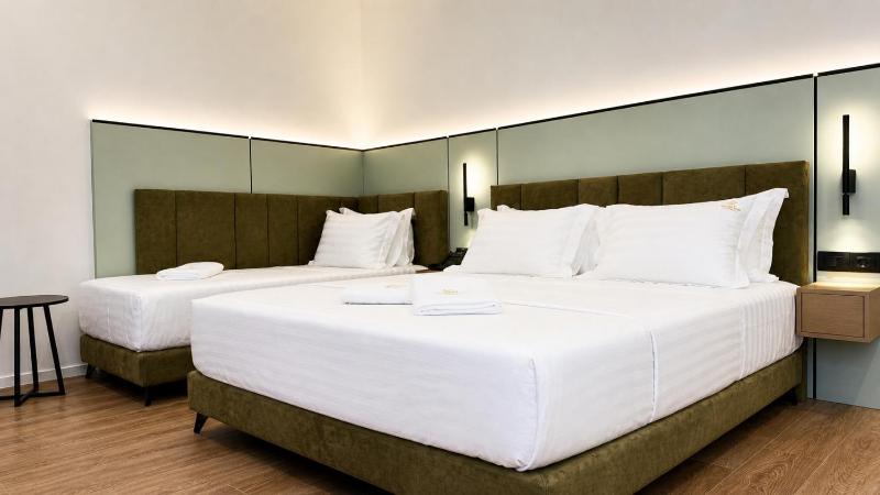 Golden Nina Hotel - image 3