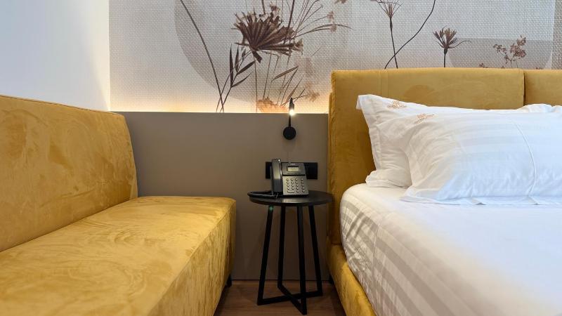 Golden Nina Hotel - image 12