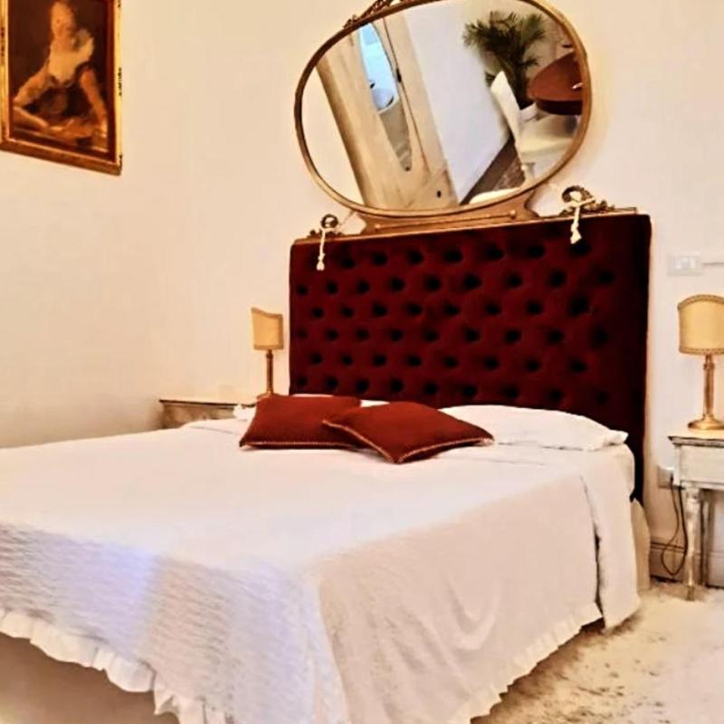 Visconti suite and spa - image 2