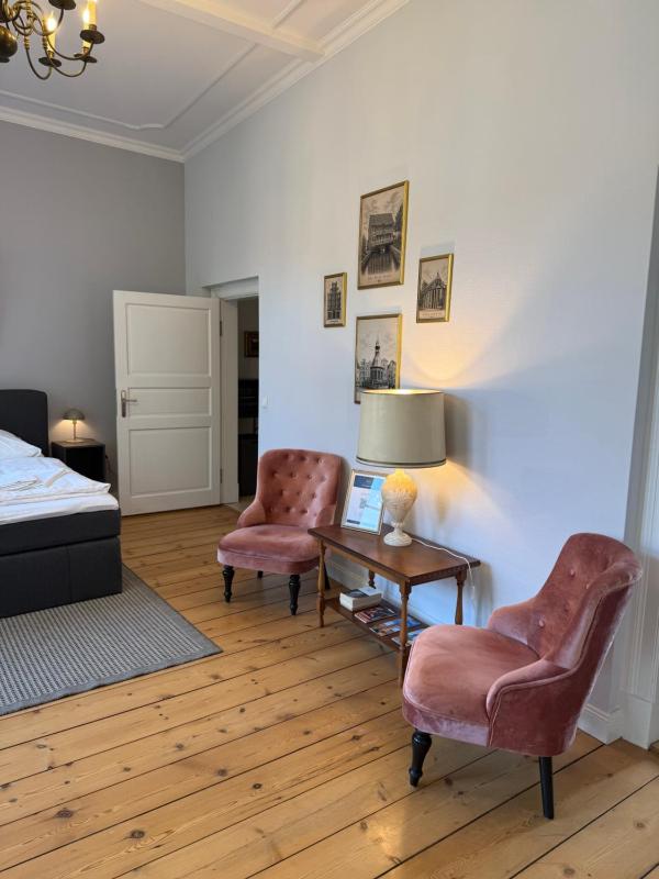 Fürstenhof Belle Etage Altstadt- Parkplatz im Innenhof - image 17
