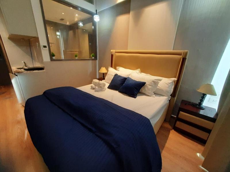 M3M Pool Mini Luxury Retreat Aravalli view - image 15