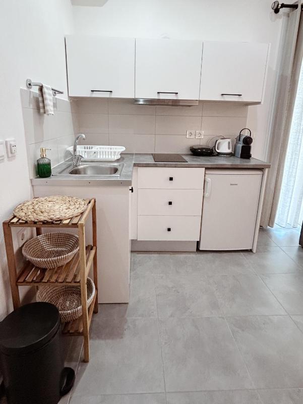 Mariza's Guest House - image 29
