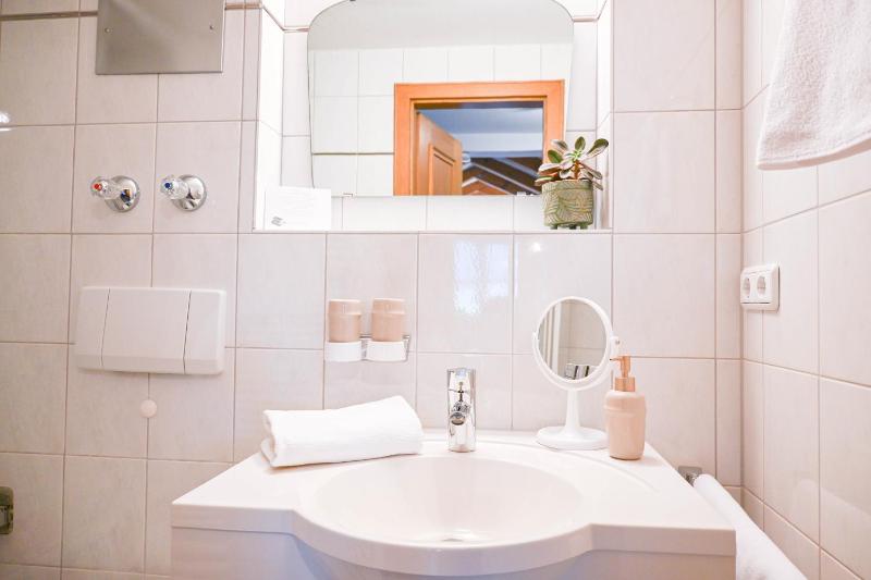 Gästehaus Alpenruh - image 17
