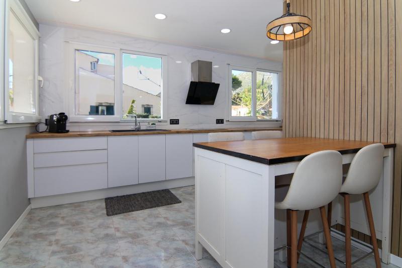 E436 Villa Linares by Mallorca Villa Selection - image 10