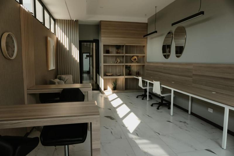 Luxury Skyline Apartment with pool city views & volcano views - image 6