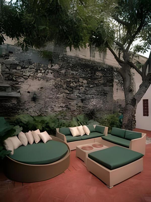 Casa Colonial en Centro Histórico con piscina - image 9