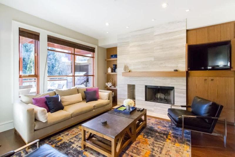 07 Fitzsimmons Walk - image 7