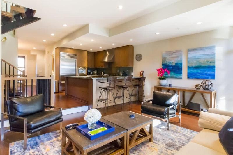 07 Fitzsimmons Walk - image 18