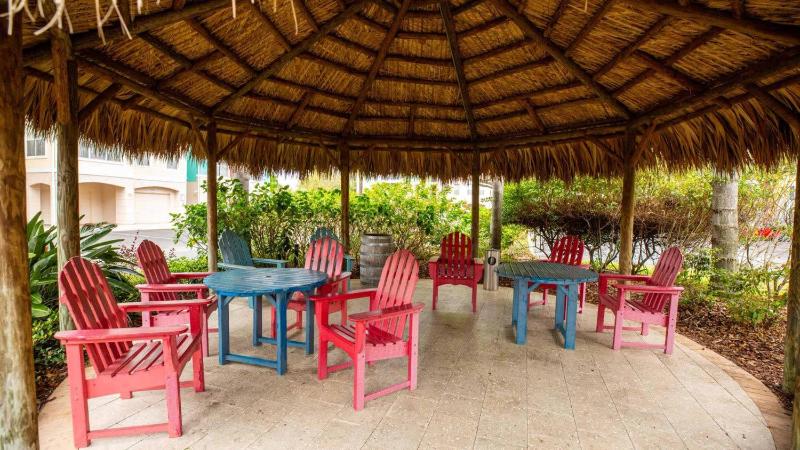 Calypso Cay - 1BR King Bed Suite w Resort Access - image 33