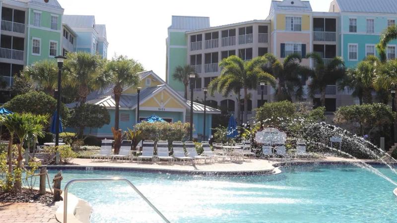 Calypso Cay - 2BR King Bed Suite w Resort Access - image 6