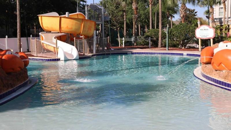 Calypso Cay - 3BR King Bed Suite w Resort Access - image 17
