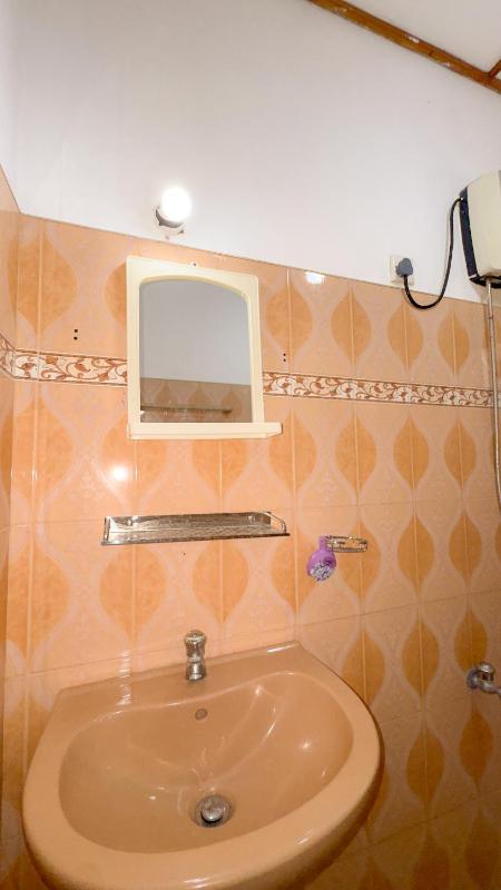 Ishara Cabana Beach Front - image 4
