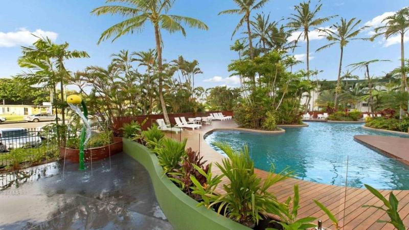 'Luxury Waterfront' Spectacular Oasis in the City - image 12