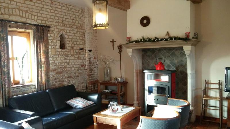 Three-Bedroom House image 4