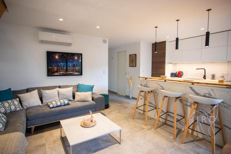 Duplex contemporain en bord de mer AC parking - image 8