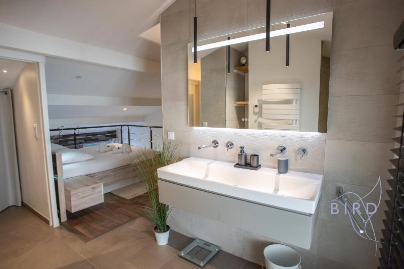 Duplex contemporain en bord de mer AC parking - image 39