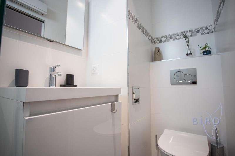 Duplex contemporain en bord de mer AC parking - image 37