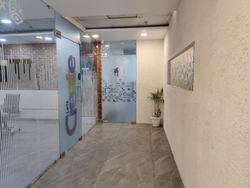 FlxHo Corporate Stays - Udyog Vihar - image 7