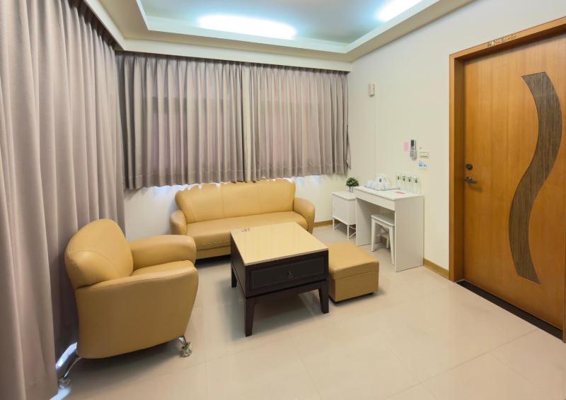 Meijing Guesthouse - image 12