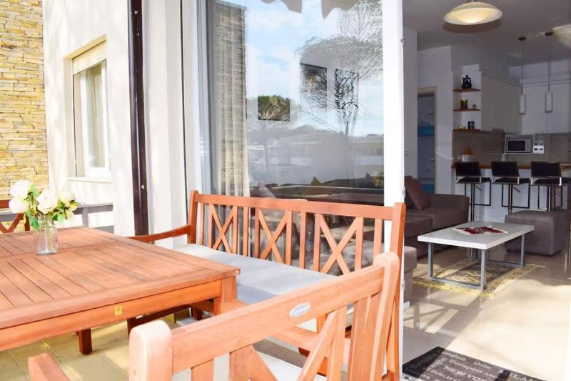 Adagio Apartment Gjiri i Lalezit - image 11