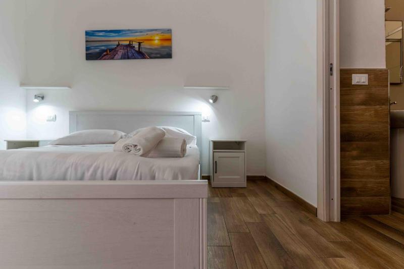 Cefalù Center Apartments - image 24