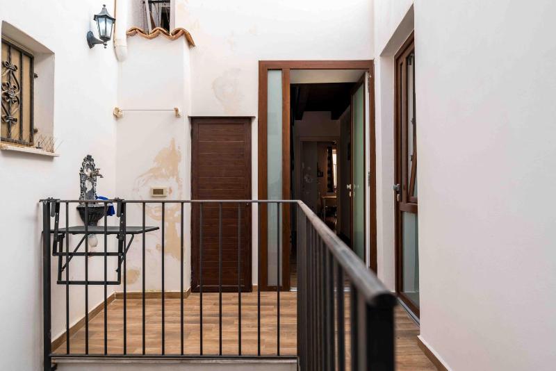 Cefalù Center Apartments - image 11