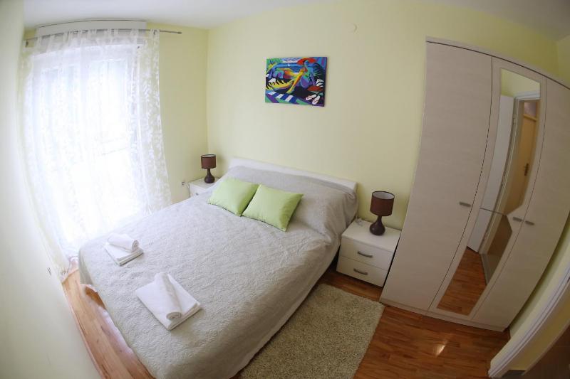 Apartment Zubčić - image 10