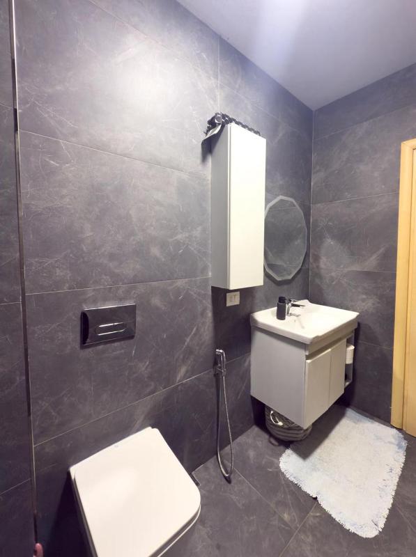 Area Apartment - image 7